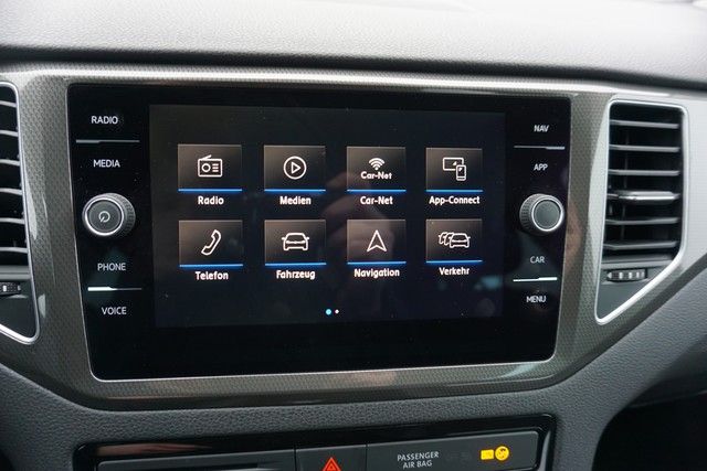Fahrzeugabbildung Volkswagen Golf Sportsvan TSI Join Navi ACC PDC SHZ App-Con