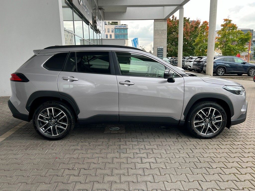 Fahrzeugabbildung Toyota Corolla Cross 2.0 Hybrid FWD Teamplayer