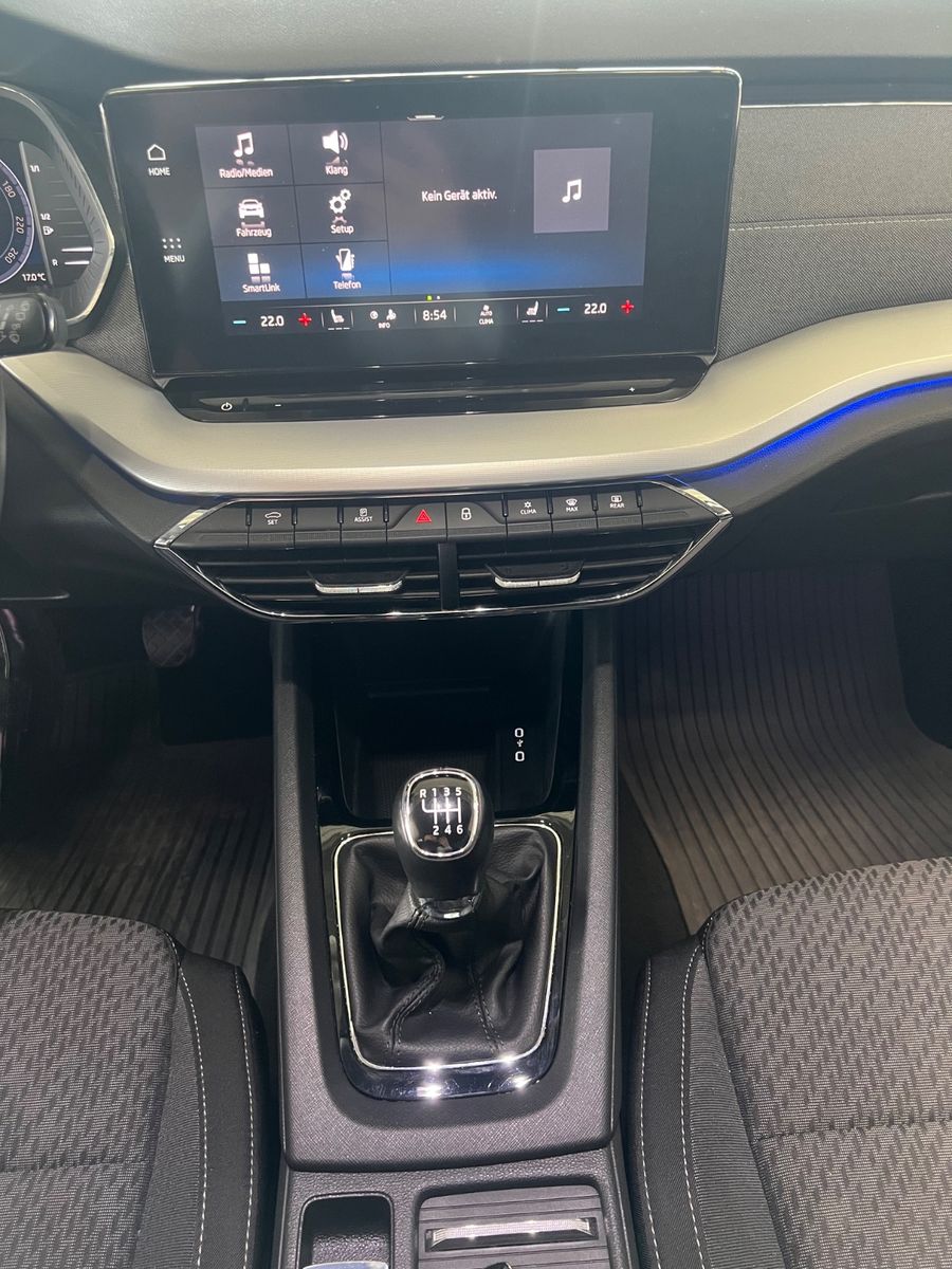 Fahrzeugabbildung SKODA Octavia Combi Style *AMBIENTE*VIRTUALTACHO*LED*