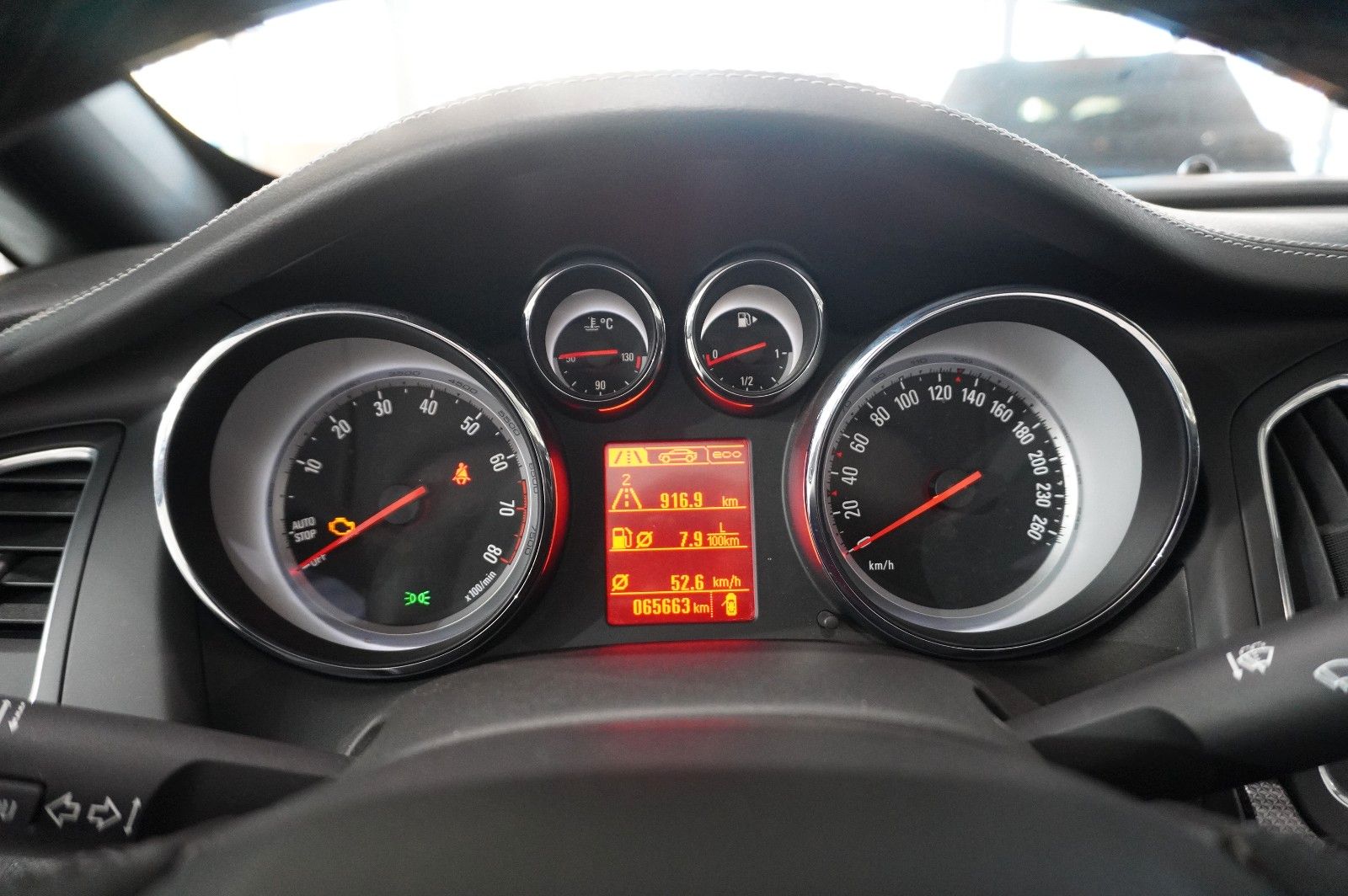Fahrzeugabbildung Opel Cascada 1.4T EDITION SPORT/SHZ/TEMP/USB/BI-COLOR