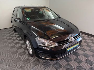 Volkswagen Golf - 4
