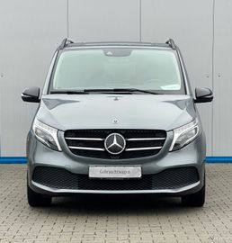 Mercedes V 300 - 2