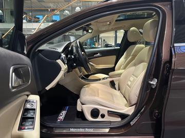 2014 Mercedes-BENZ GLA 缩略图 19