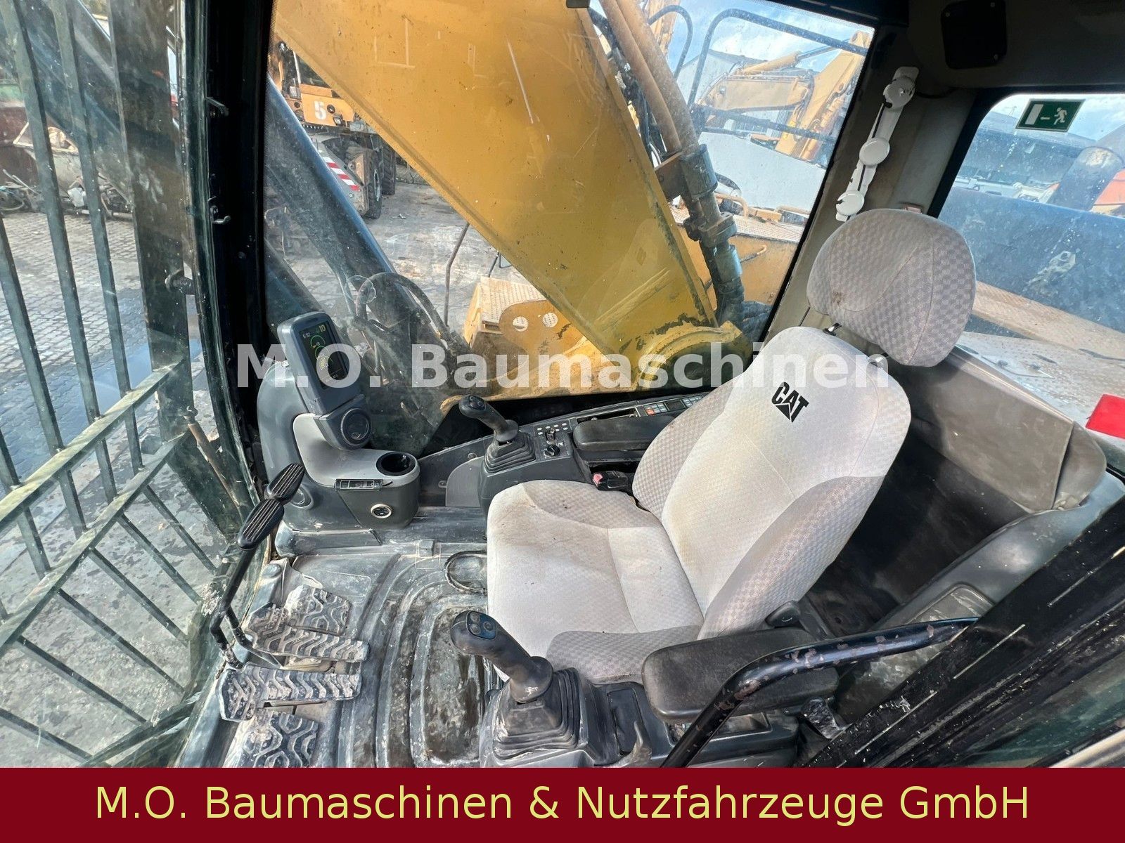Fahrzeugabbildung CAT 345D LME