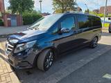 Mercedes-Benz V 220 d lang Wohnmobilzulassung  - Mercedes-Benz V 220: Blau