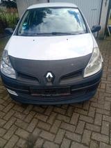 Kia Verkaufe einen Renault Klio, Baujahr 2009. - Kia Rio: Kombi