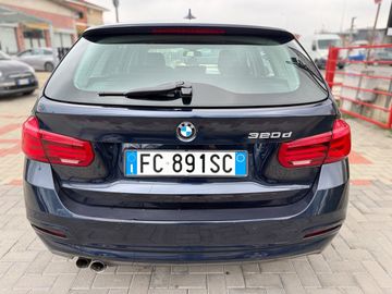 BMW 320 - 6