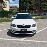 Skoda Octavia 1.6 TDI CR 105 CV Wagon Elegance - Skoda Octavia: E10