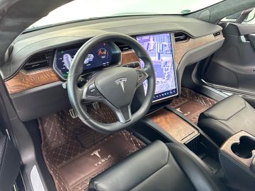 Fahrzeugabbildung Tesla Model S AbstandTempo Pano 360°Leder 21"SoundSyst