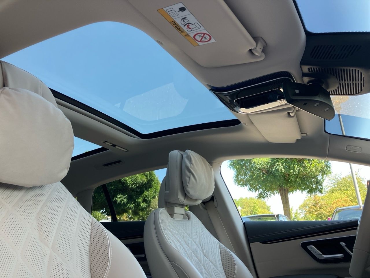 Fahrzeugabbildung Mercedes-Benz EQS 450+ Premium Plus AHK+Sitzklima+Pano+HA-Lkg