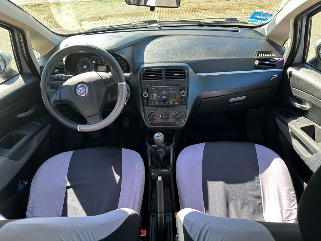 FIAT Grande Punto 11