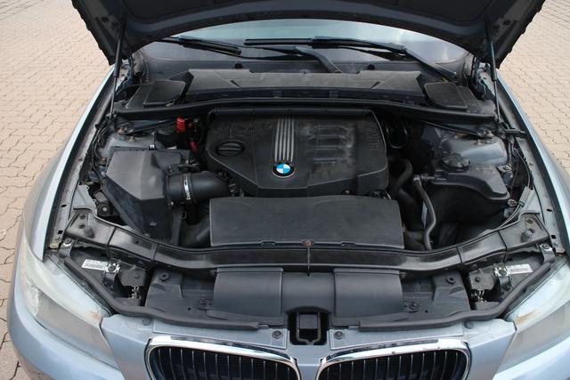 BMW 316d Touring Edition Sport – Bild 13
