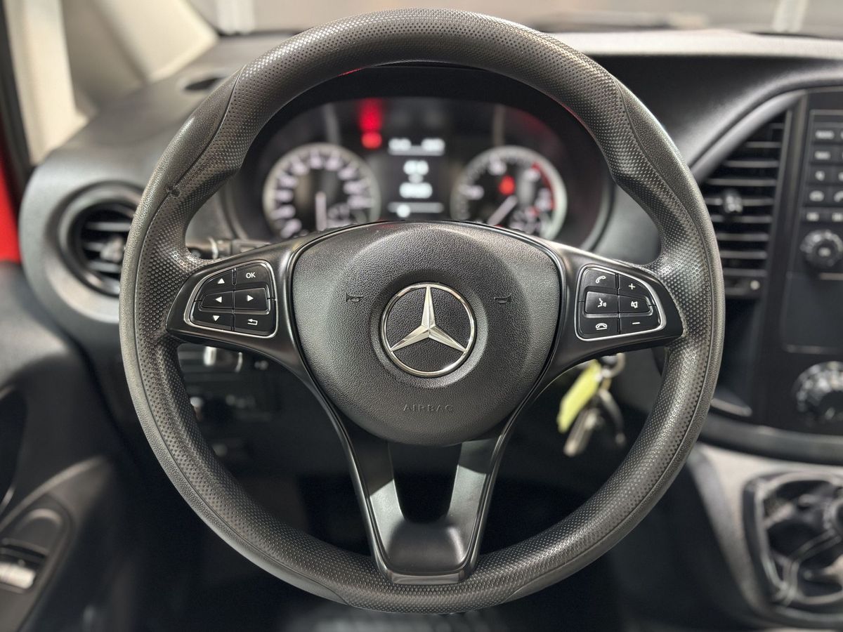 Fahrzeugabbildung Mercedes-Benz Vito 116 CDI lang Sortimo#Navi#Klima#Temp.#AHK
