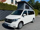 Volkswagen T6.1*BEACH*CAMPER*AUFSTELLDACH*AUTOMATIK*8-SITZE - gebrauchte VW T6 California aus dem Jahr 2021