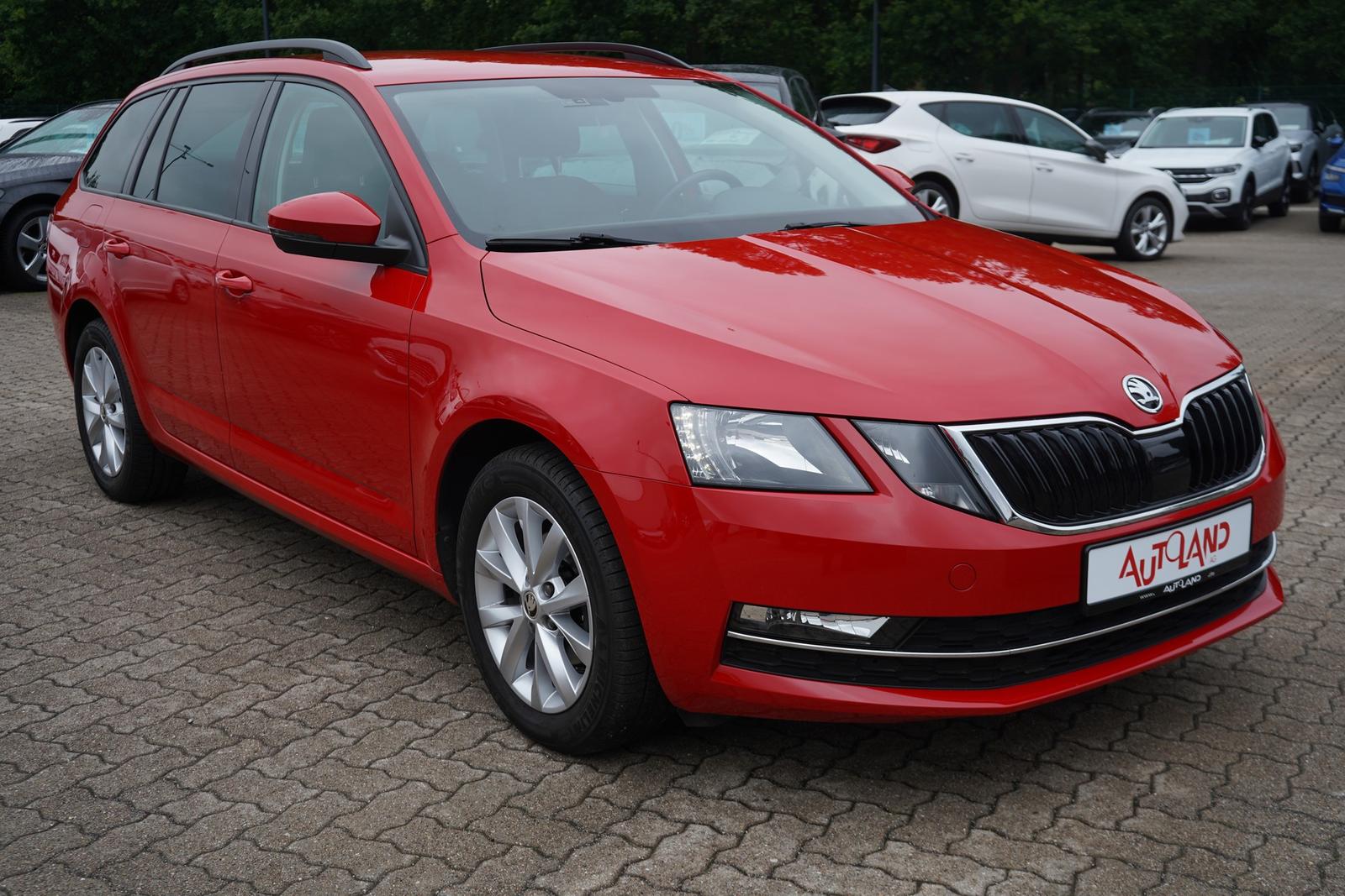 Skoda Octavia 1.6 TDI Style Navi Sitzheizung Klimaaut.