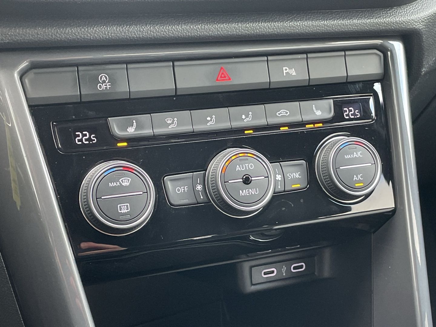 T-Roc 2.0TSI DSG Sport R-Line 4Motion Kamera/LED