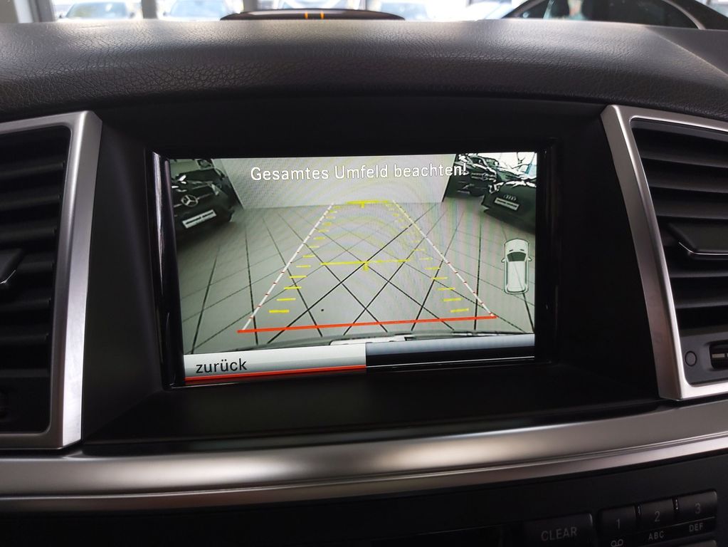 Mercedes-Benz ML 350 CDI AMG DISTR TOTW KAMERA COMAND LEDER