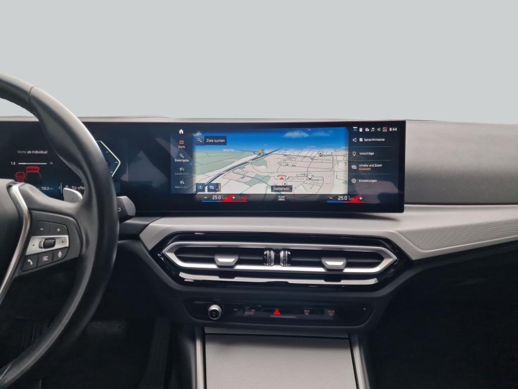 BMW 3 Series i *CarPlay*, миниатюра 20