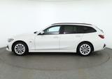 BMW 330e Touring LED Navi ACC Leder Kamera DAB PDC - BMW 330 in Hannover