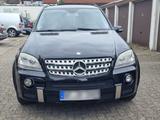 Mercedes-Benz ML 320 CDI 4Matic AMG Style - Mercedes-Benz ML 320: AMG