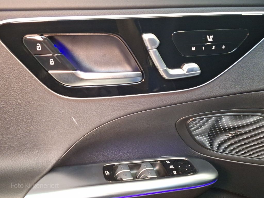 Mercedes-Benz C 300 T AMG NIGHT DISTRONIC MEMORY KEYLESS 360° foto 15