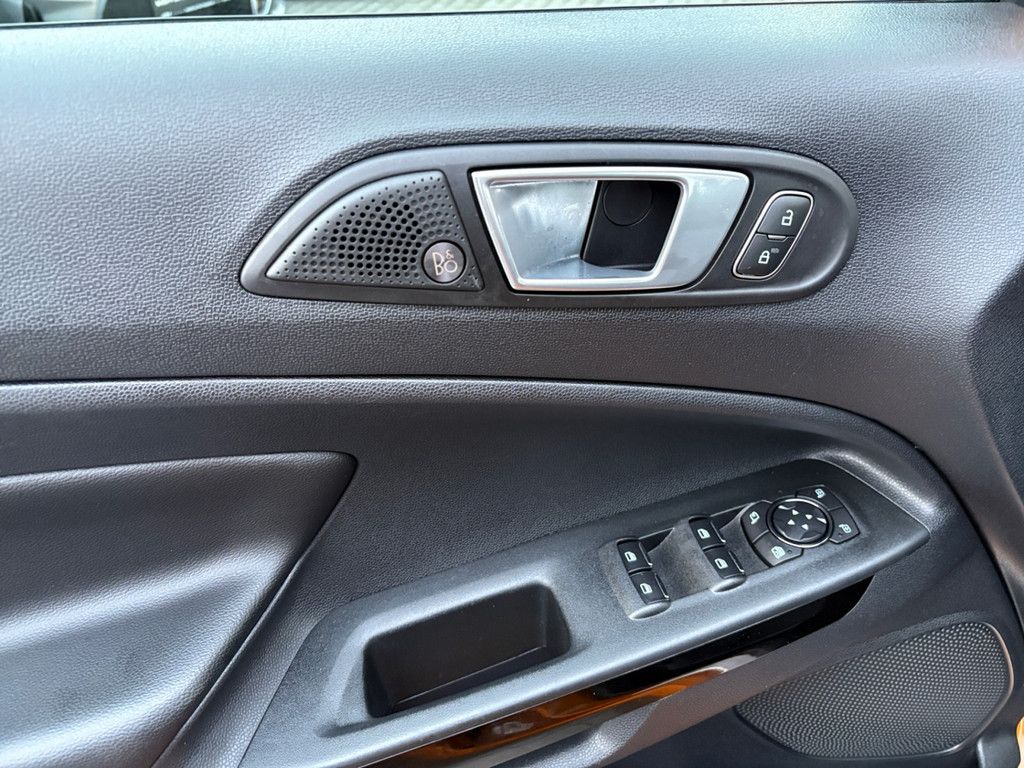 Fahrzeugabbildung Ford EcoSport 1.0 EcoBoost ST-Line Start/Stopp