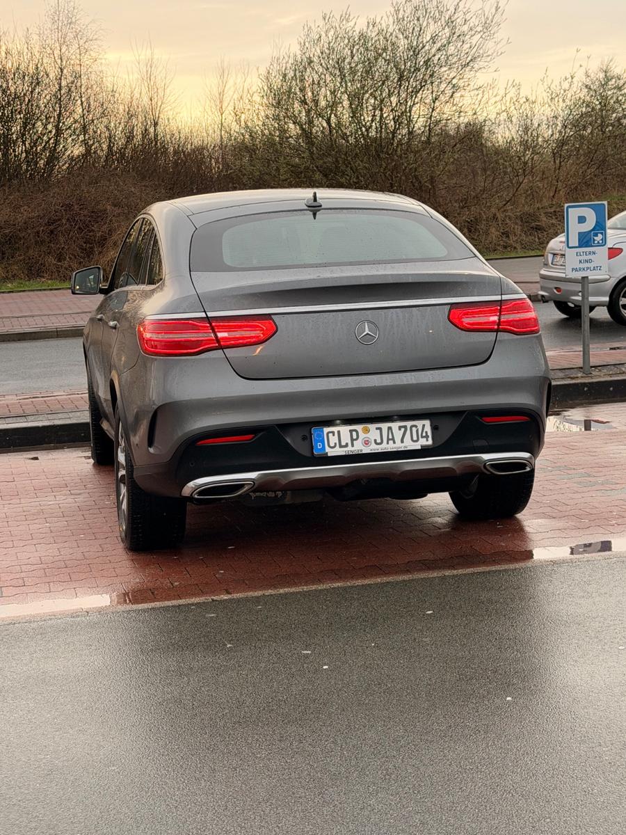Mercedes-Benz GLE 350 d 4MATIC AMG Line