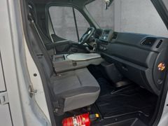 Fahrzeugabbildung Master III DoKa Pritsche Fahrgest. L3H1 3,5t