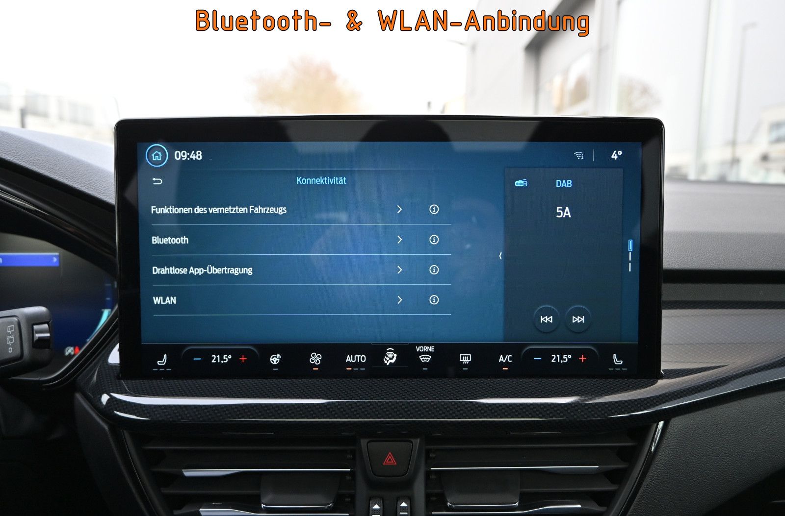 Fahrzeugabbildung Ford Focus 1.5D ST-Line X °ACC°B&O°HUD°PANO°STANDHEIZ