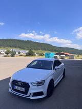 Audi A3 35 TFSI S tronic / 2x S-Line - Audi A3: 2l TFSI