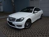 Mercedes-Benz C 220 CDI AMG LINE/PANORAMA/KEYLESS/BIXENON - Mercedes-Benz C 220: Coupe, Cdi