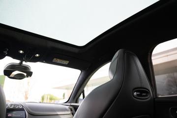 صورة مصغرة 21 لـ 2020 Aston Martin DBX