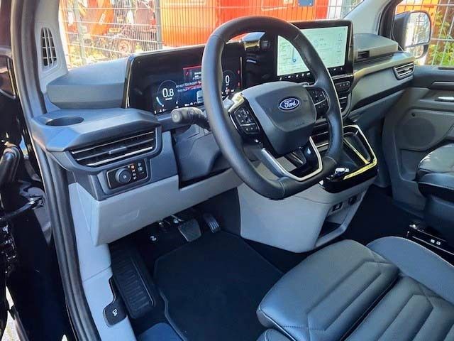 Ford Tourneo Custom Bus 320 L1 Tourneo Titanium X AWD