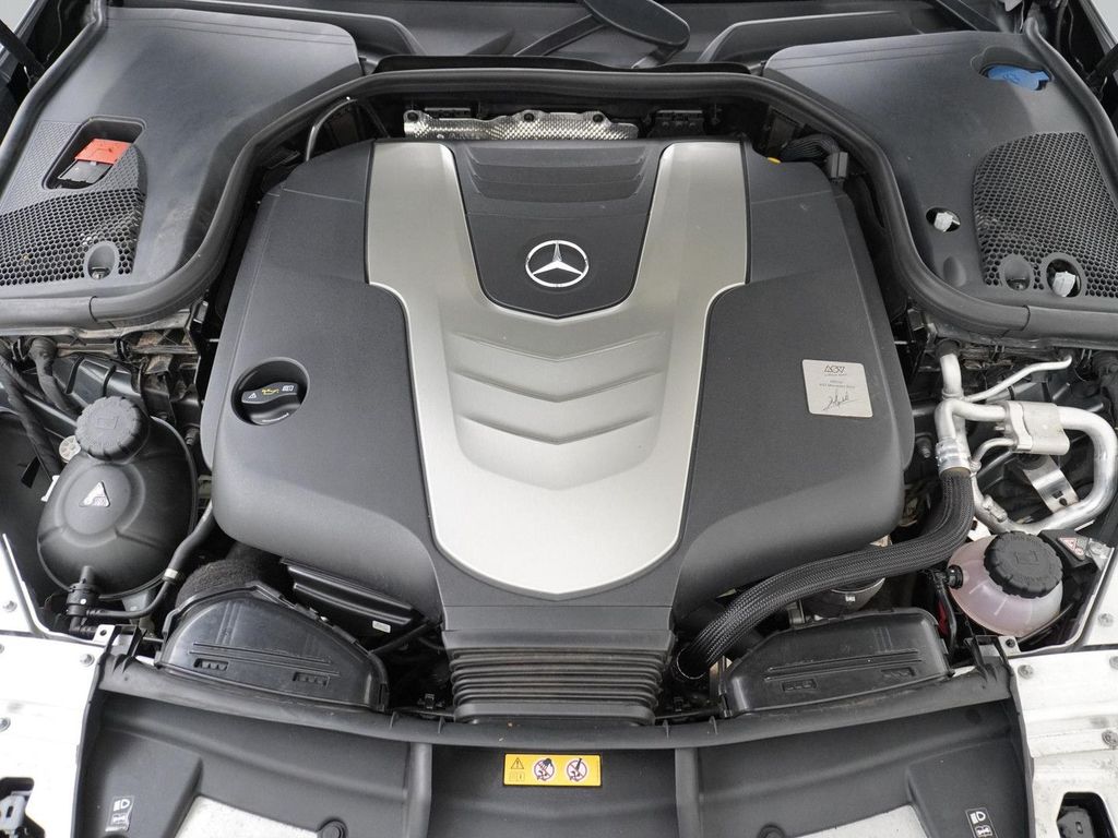 Mercedes-Benz E 350 d 4Matic Premium Plus Burmester panorama d