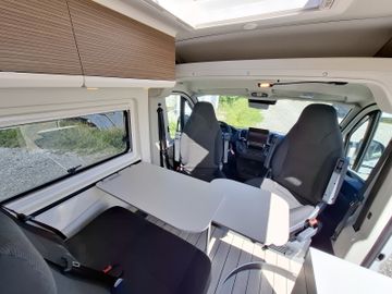 Westfalia Columbus 600 D 140PS Automatik SOLAR LED Lithium