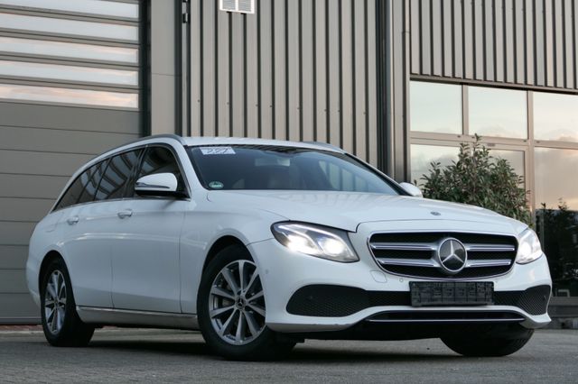 Mercedes-Benz E 220 d T-Modell 4Matic Burmester Audiosysteme