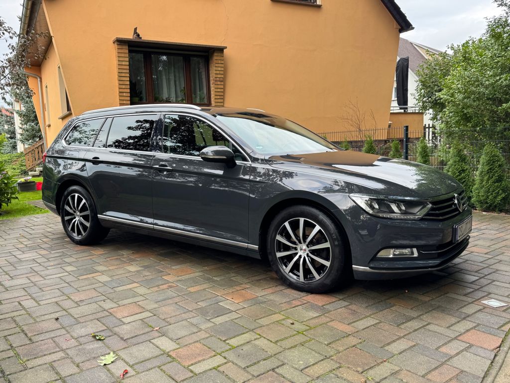 Image of Volkswagen Passat