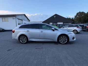 Toyota Avensis - 4