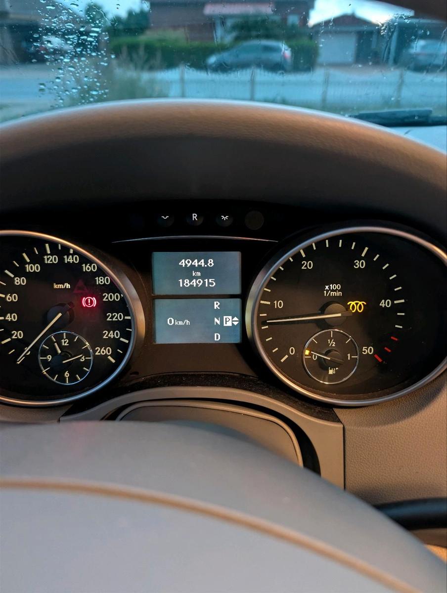 Mercedes-Benz ML280 2005 — photo 11