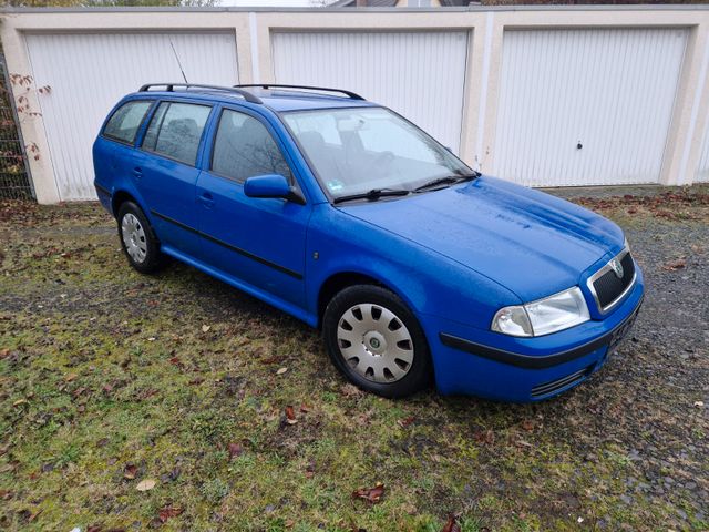 Skoda Octavia Combi 1.6 Tour, Klima