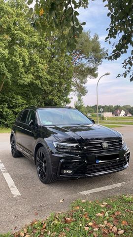 Volkswagen VW Tiguan R-Line Night Paket