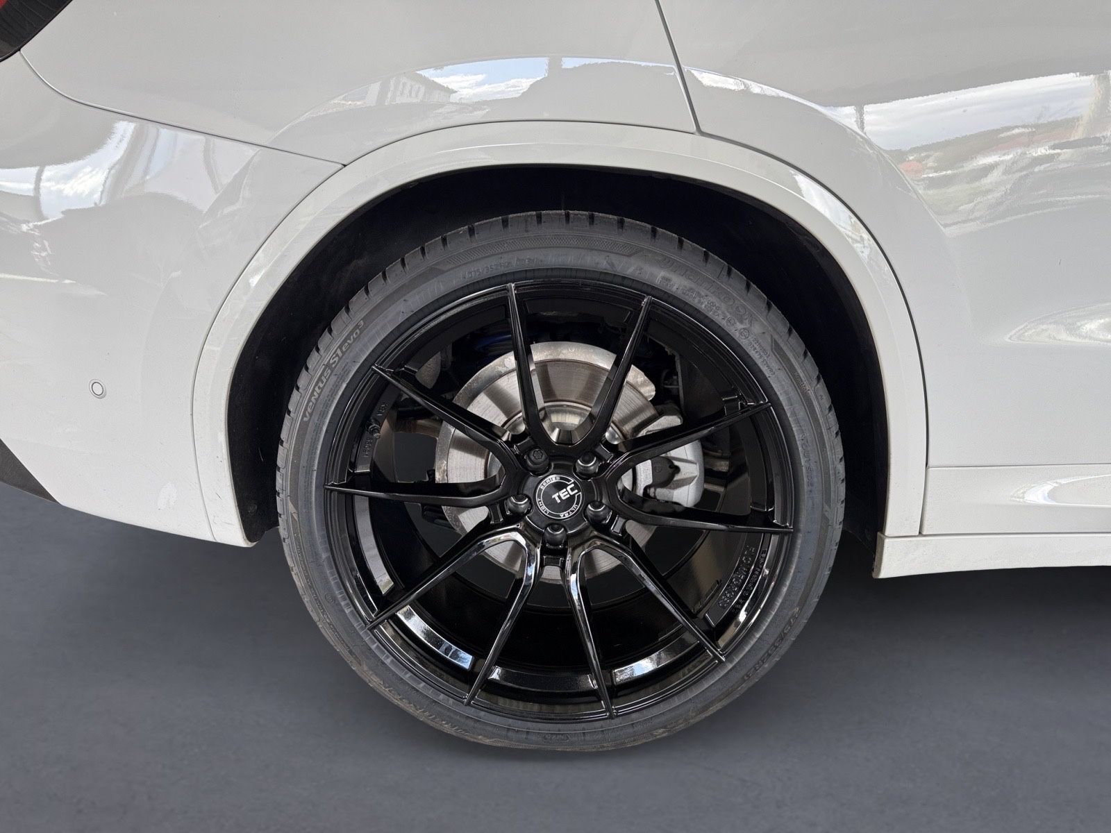 Fahrzeugabbildung BMW X3 xDrive 30d M Sport*AHK*Pano*Laser*H/K*ACC*RFK