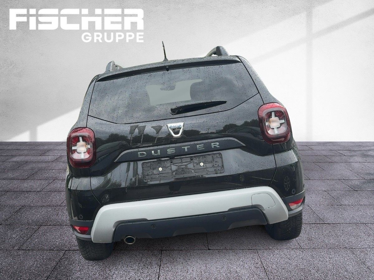 Fahrzeugabbildung Dacia Duster Adventure TCe 150 *leichter Hagelschaden*