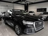 Audi Q7 50 TDI qu. S-LINE 3,99% inkl. Garantie - mit Diesel-Antrieb: Geländewagen