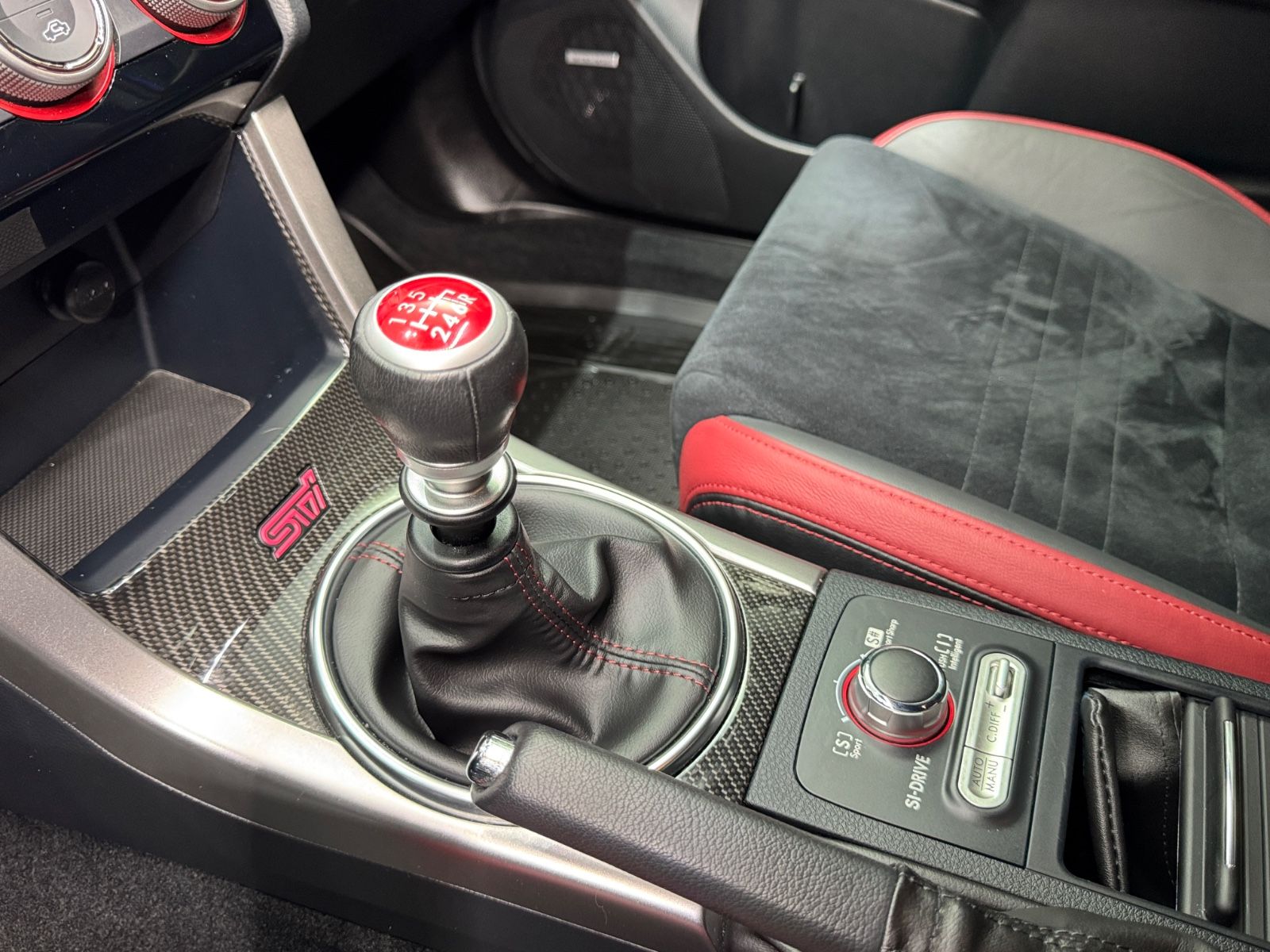 Fahrzeugabbildung Subaru Impreza WRX STI Sport|LEDER|NAVI|1.HAND|VOLL|H&K