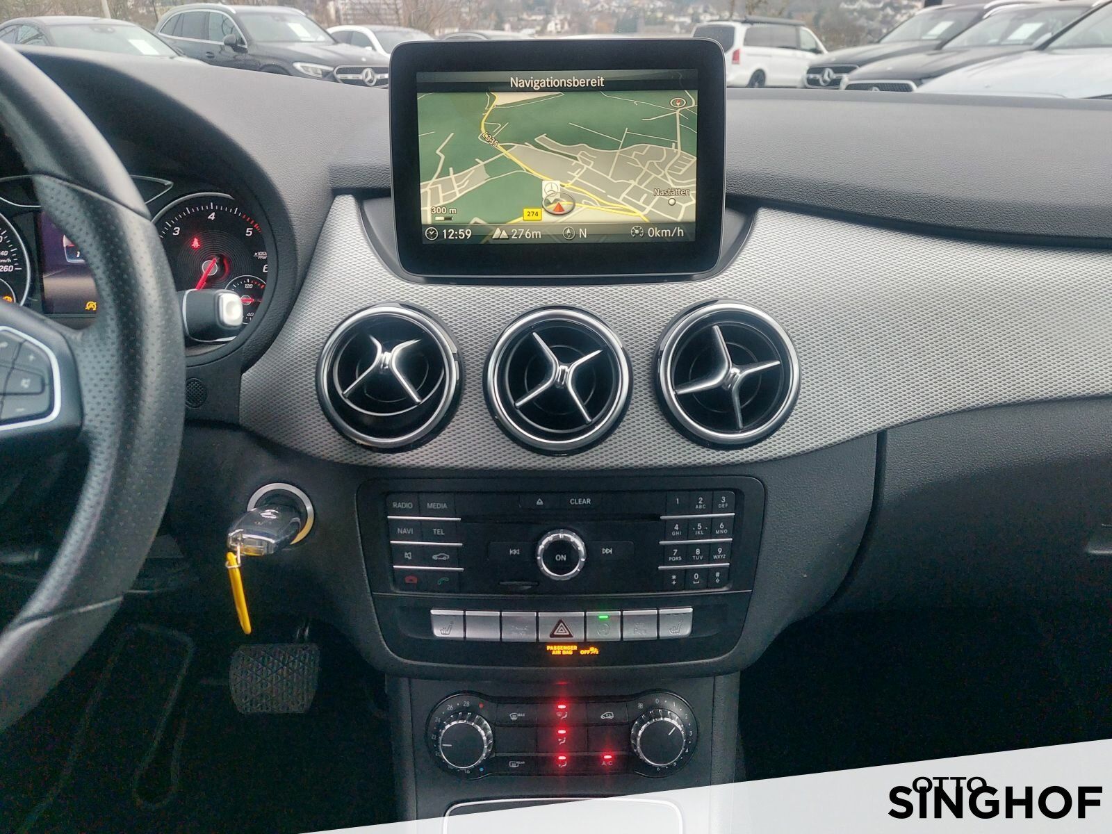 Fahrzeugabbildung Mercedes-Benz B 200 d Urban +LED+Navi+Park Ass+Fernlicht Ass+
