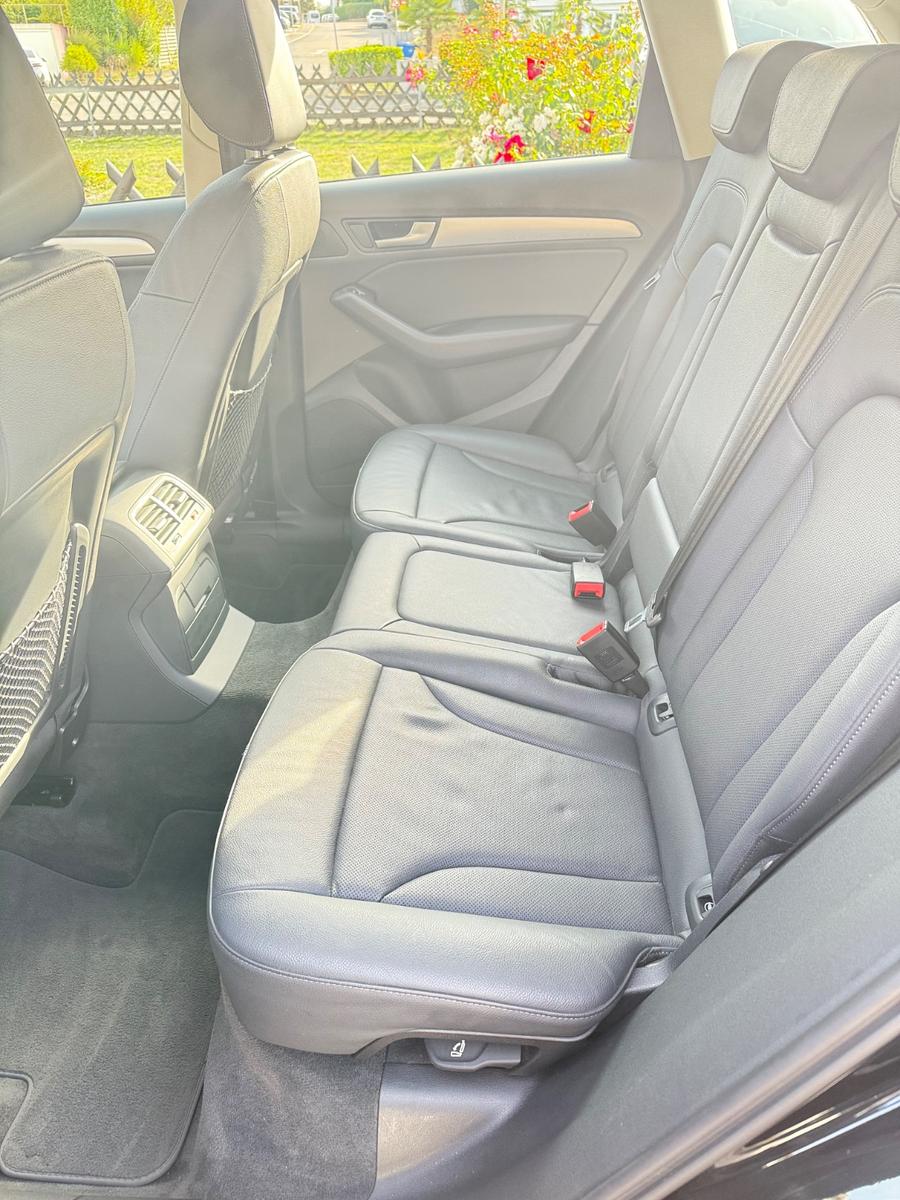 Audi Q5 3.0 TFSI S tronic quattro -