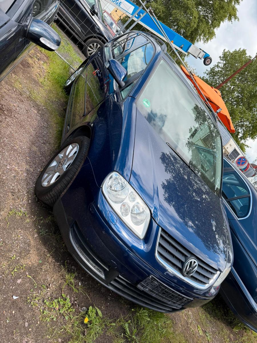 Volkswagen Touran 2.0 TDI Highline