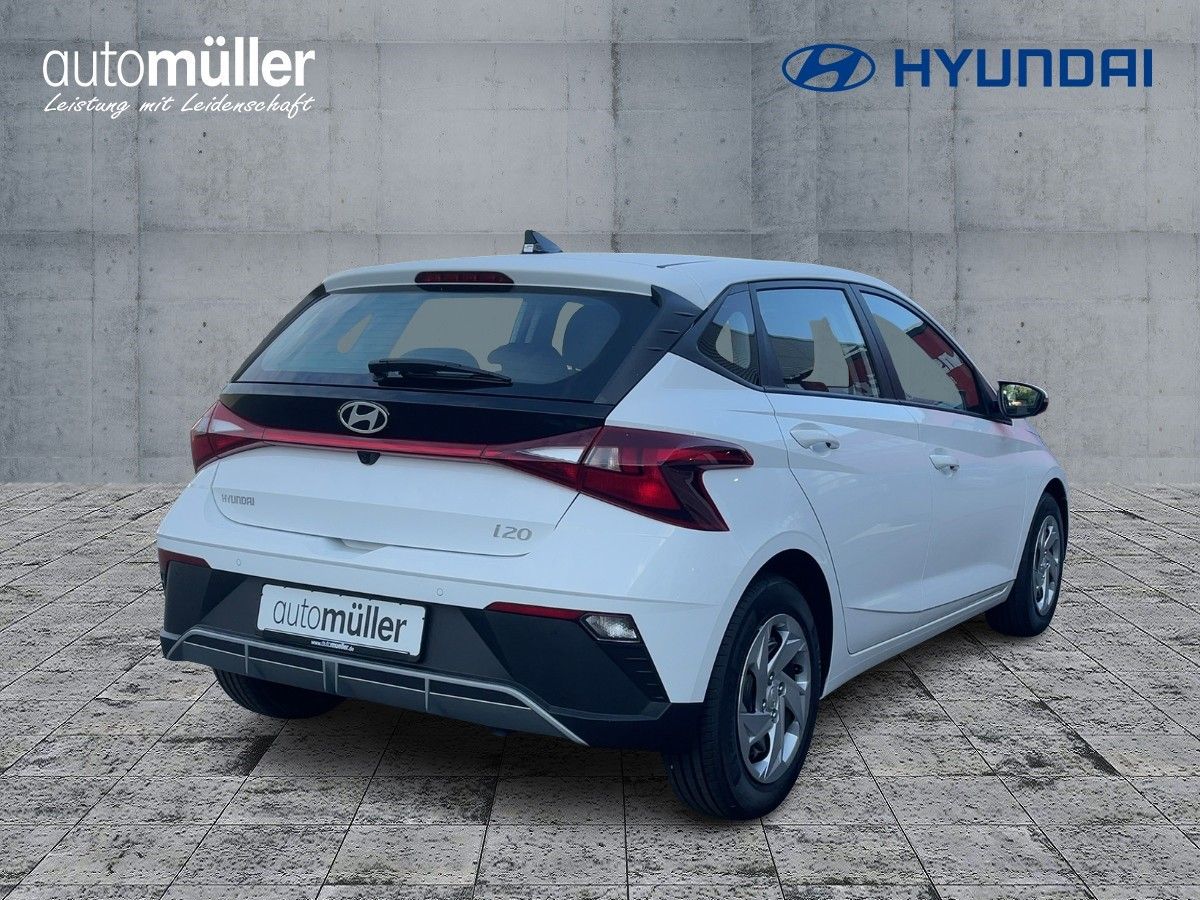 Fahrzeugabbildung Hyundai i20 SELECT CARPLAY*KAMERA*PDC*DAB*BLUETOOTH