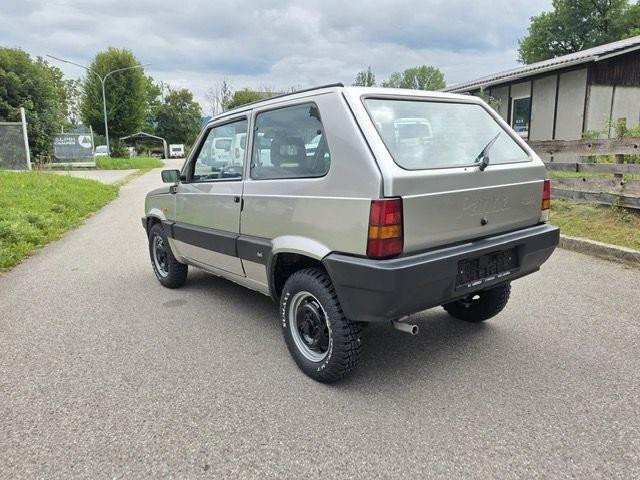 Fiat Panda 141 4x4 TÜV NEU viele Neuteile